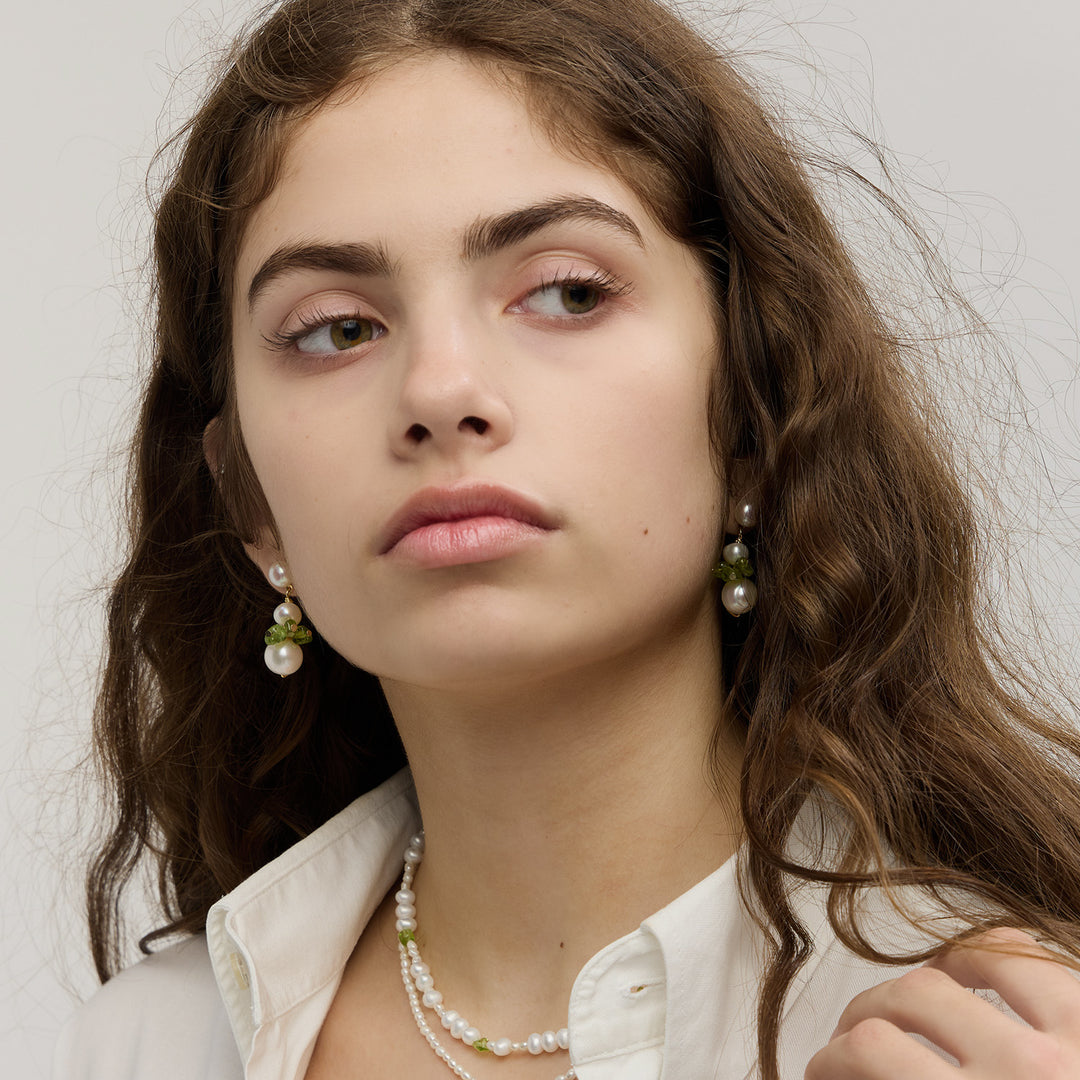 Peridot Pearl Earrings