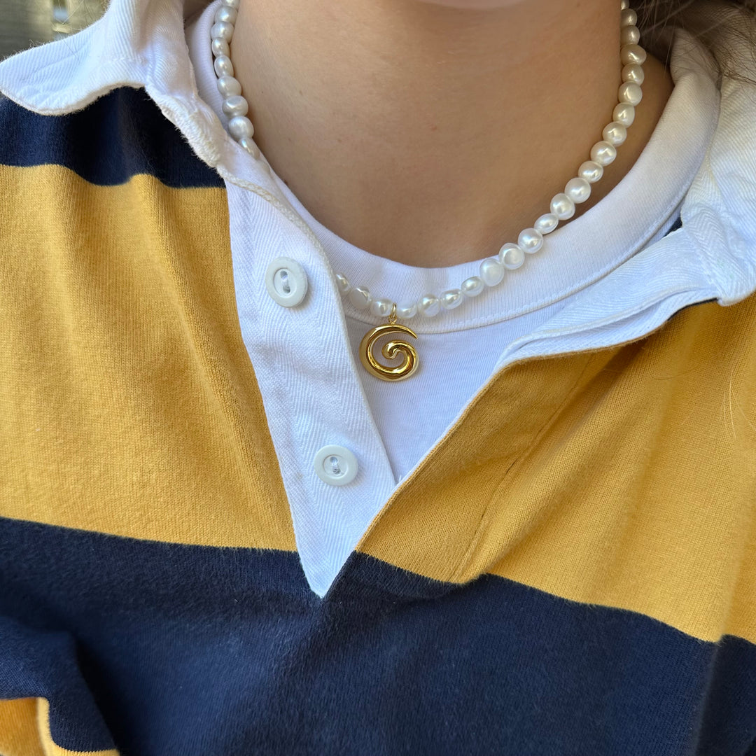 Kartia Pearl Necklace- Gold