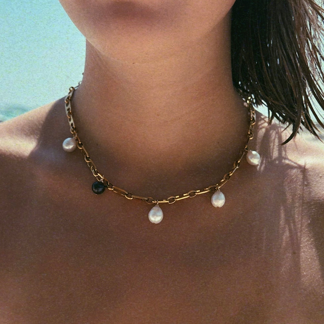 Marta Necklace