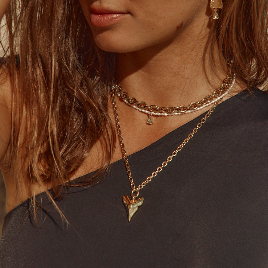 Sharktooth Necklace- Gold